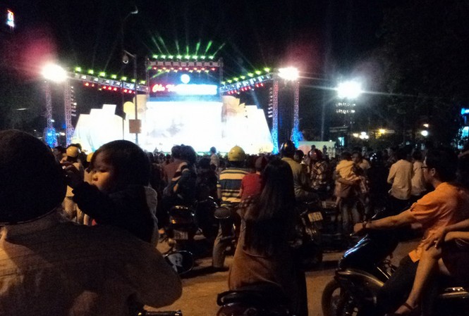 Cần Thơ: Đông vui và thanh bình Cần Thơ: Đông vui và thanh bình