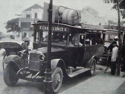 Năm 1913 người Hà Nội đã sắm 'siêu xe' Năm 1913 người Hà Nội đã sắm 'siêu xe'