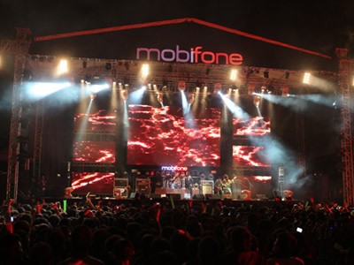 MobiFone RockStorm 2013: Trở lại Huế thương MobiFone RockStorm 2013: Trở lại Huế thương