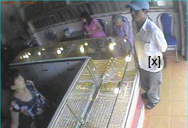 Bắt gọn hai tên cướp tiệm vàng Bắt gọn hai tên cướp tiệm vàng