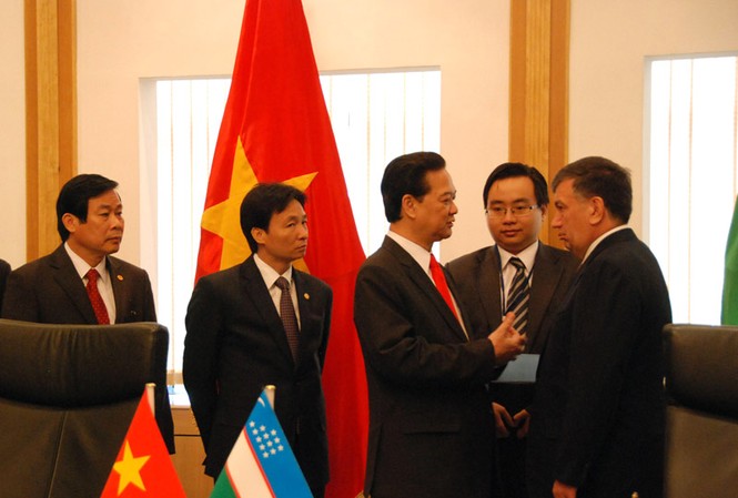 Việt Nam-Uzbekistan ưu tiên hợp tác dầu khí Việt Nam-Uzbekistan ưu tiên hợp tác dầu khí