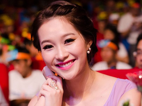 Hoa hậu Thu Thảo đẹp không tì vết ở Hà Nội Hoa hậu Thu Thảo đẹp không tì vết ở Hà Nội