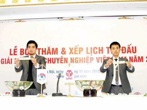 V.League chưa quyết suất lên, xuống hạng V.League chưa quyết suất lên, xuống hạng