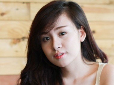 'Bà Tưng' lướt sóng truyền thông 'Bà Tưng' lướt sóng truyền thông