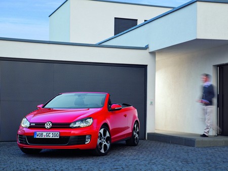 VW Golf GTI Cabriolet: Mui trần trẻ trung VW Golf GTI Cabriolet: Mui trần trẻ trung