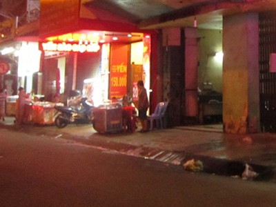 Thâm nhập 'chợ thuốc tình yêu' ở Sài Gòn Thâm nhập 'chợ thuốc tình yêu' ở Sài Gòn
