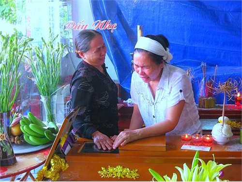 Hé lộ đời tư của ông chủ tiệm vàng bị sát hại Hé lộ đời tư của ông chủ tiệm vàng bị sát hại