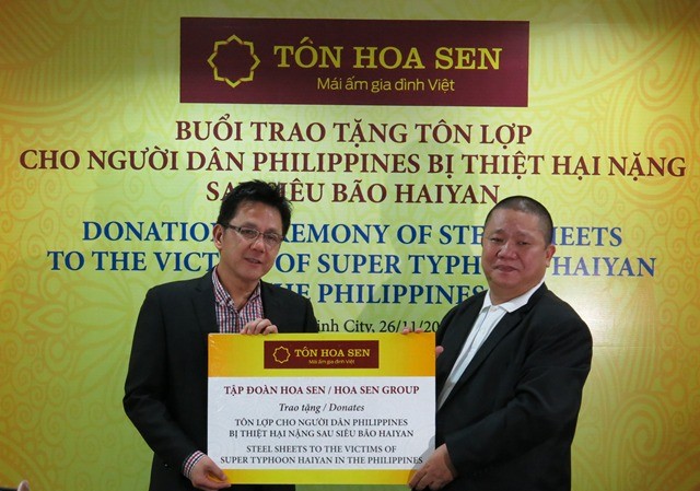 Hoa Sen hỗ trợ 14.000 m2 tôn cho người dân Philipines Hoa Sen hỗ trợ 14.000 m2 tôn cho người dân Philipines