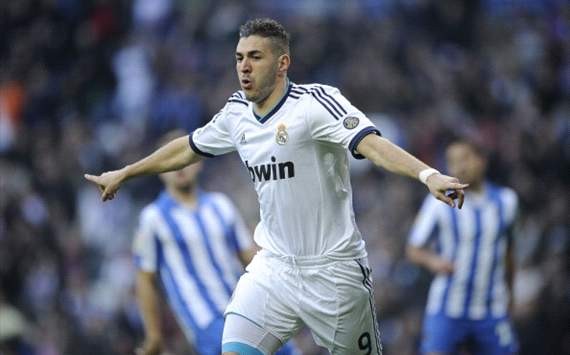 Karim Benzema: Từ chân gỗ tới sát thủ khung gỗ Karim Benzema: Từ chân gỗ tới sát thủ khung gỗ
