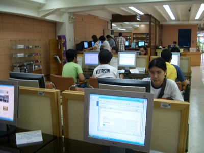 Người trẻ giúp Philippines nổi bật Sức trẻ trở thành động lực phát triển ở Philippines Ảnh: T.Đ