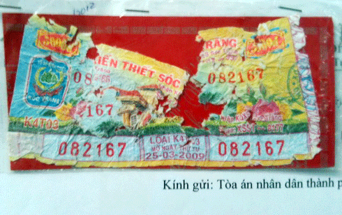 Số phận ly kỳ những tấm vé số rách ở Việt Nam Số phận ly kỳ những tấm vé số rách ở Việt Nam