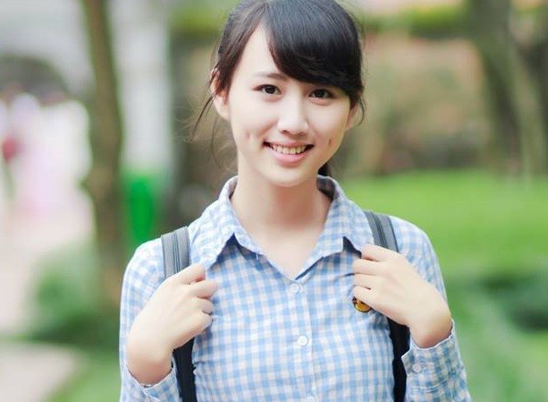 Ngắm nữ sinh tóc dài hot nhất ĐH Sư phạm Ngắm nữ sinh tóc dài hot nhất ĐH Sư phạm
