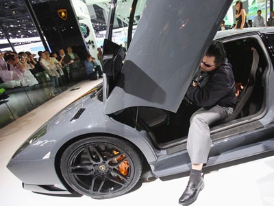 Lộ danh tính ‘truyền nhân’ của Lamborghini Murcielago Lộ danh tính ‘truyền nhân’ của Lamborghini Murcielago