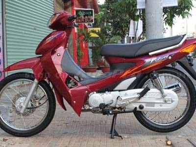 Honda Future đời đầu được phát giá… 80 triệu đồng Honda Future đời đầu được phát giá… 80 triệu đồng