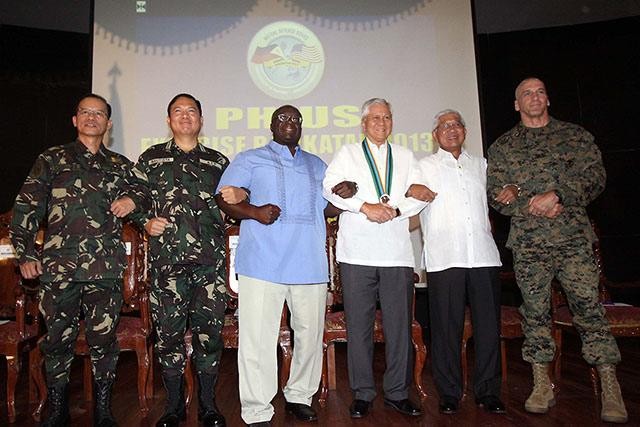 Mỹ có thể xây mới căn cứ quân sự tại Philippines Mỹ có thể xây mới căn cứ quân sự tại Philippines