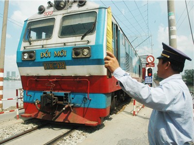 Trăm năm Cầu Ghềnh và chuyện người gác chắn Trăm năm Cầu Ghềnh và chuyện người gác chắn