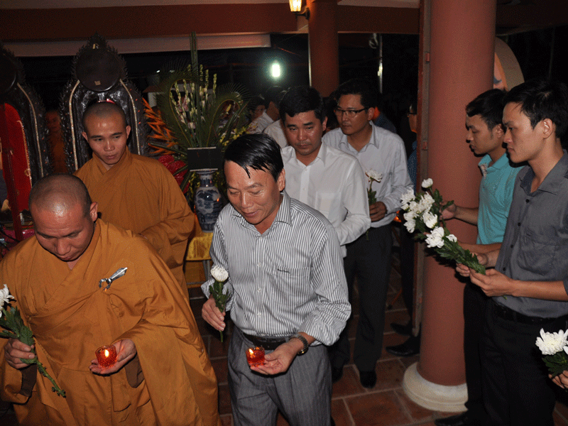 Xúc động đêm cầu siêu các liệt sỹ miền trung du Xúc động đêm cầu siêu các liệt sỹ miền trung du