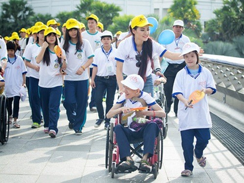 Trần Thị Quỳnh: ‘Tôi khóc hết nước mắt sau sự cố sai tên nước’ Trần Thị Quỳnh: ‘Tôi khóc hết nước mắt sau sự cố sai tên nước’