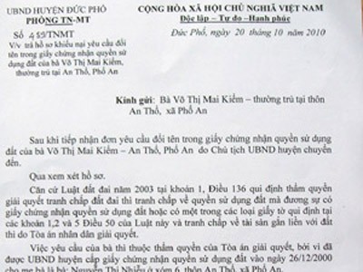 Huyện 'lái' khiếu nại thành tranh chấp Huyện 'lái' khiếu nại thành tranh chấp