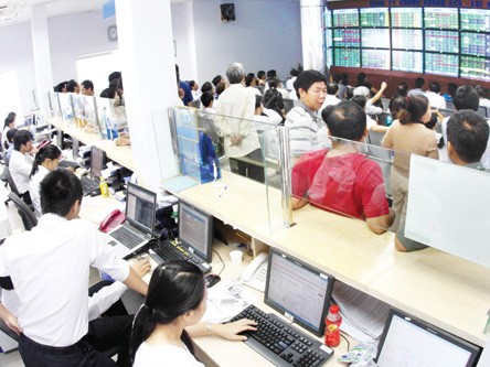 Sẽ xuất hiện 'cơn lũ' cổ phiếu thưởng? Sẽ xuất hiện 'cơn lũ' cổ phiếu thưởng?