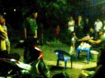 Xả súng giữa phố, một người nguy kịch Xả súng giữa phố, một người nguy kịch