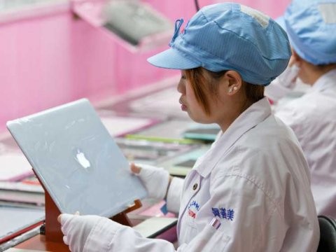 Cái chết bí ấn của cậu bé 15 tuổi tại nhà máy Apple Cái chết bí ấn của cậu bé 15 tuổi tại nhà máy Apple