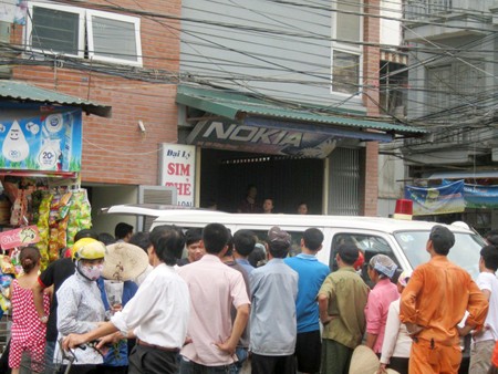 Nam thanh niên treo cổ ở khu trọ sinh viên Nam thanh niên treo cổ ở khu trọ sinh viên