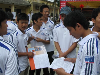 Mừng vì hồ sơ dự thi ở Thanh Hóa giảm mạnh Mừng vì hồ sơ dự thi ở Thanh Hóa giảm mạnh