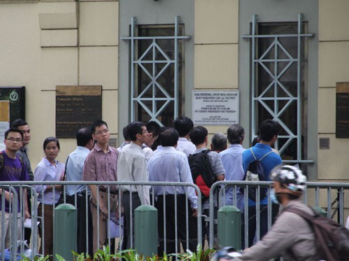 Xin visa ở Lãnh sự Mỹ tại TP.HCM: 1.001 chuyện chưa biết Xin visa ở Lãnh sự Mỹ tại TP.HCM: 1.001 chuyện chưa biết