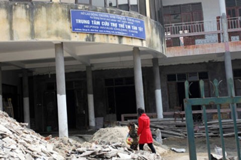 Khởi tố vụ ăn bớt tiền của trẻ khuyết tật ở Hà Giang Khởi tố vụ ăn bớt tiền của trẻ khuyết tật ở Hà Giang
