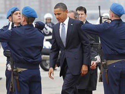Obama đến Bồ Đào Nha, gặp đối tác NATO, EU Tổng thống Mỹ đến Bồ Đào Nha dự Hội nghị thượng đỉnh NATO