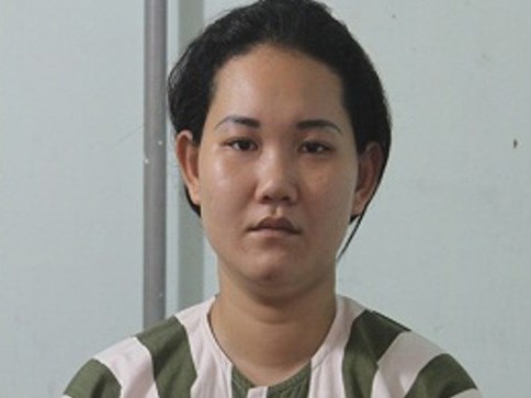 Quá khứ 'lạnh người' của bảo mẫu đánh chết bé trai Quá khứ 'lạnh người' của bảo mẫu đánh chết bé trai