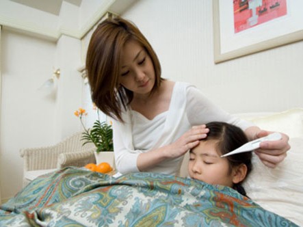 Lỗi 'chết người' cho con uống thuốc Lỗi 'chết người' cho con uống thuốc