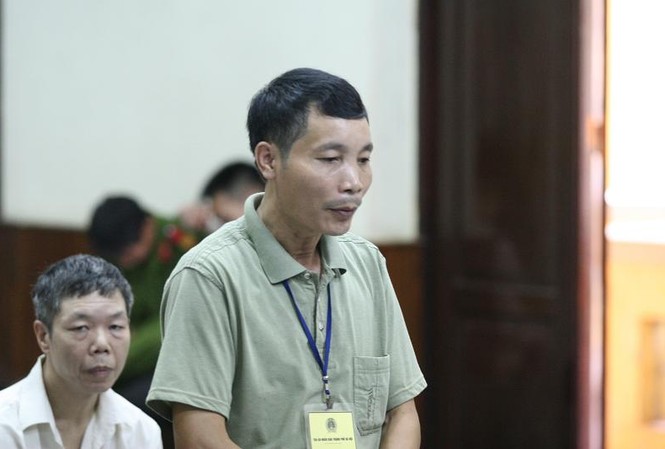 Cán bộ xã tiếp tay làm giả tài liệu xuất cảnh Cán bộ xã tiếp tay làm giả tài liệu xuất cảnh