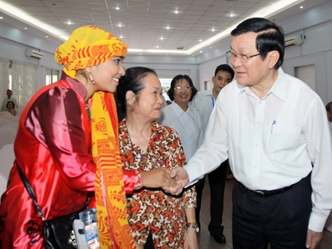 Xử lý nghiêm những điểm nóng án tham nhũng Xử lý nghiêm những điểm nóng án tham nhũng
