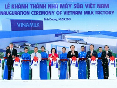 Vinamilk khánh thành nhà máy sản xuất sữa nước hiện đại hàng đầu Thế giới Vinamilk khánh thành nhà máy sản xuất sữa nước hiện đại hàng đầu Thế giới