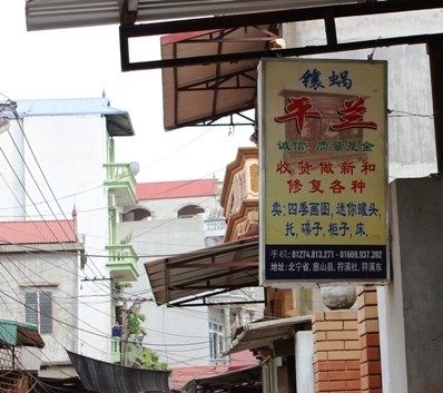 Xử lý nhà hàng treo biển hiệu chữ Trung Quốc Xử lý nhà hàng treo biển hiệu chữ Trung Quốc