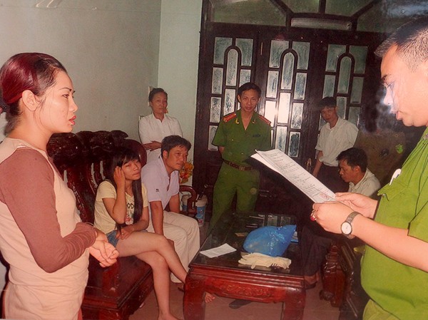 Phá đường dây mua bán 150 bánh heroin Phá đường dây mua bán 150 bánh heroin