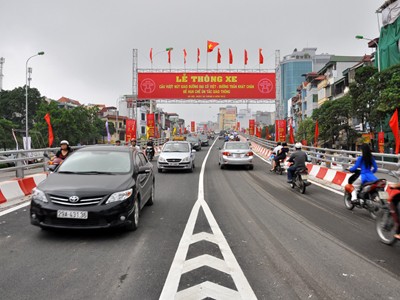 “Đường trên cao Vĩnh Tuy – Ngã Tư Sở sẽ mang lại hiệu quả kinh tế lớn” “Đường trên cao Vĩnh Tuy – Ngã Tư Sở sẽ mang lại hiệu quả kinh tế lớn”