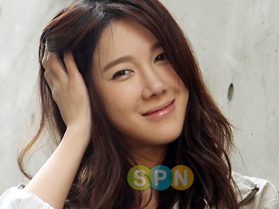 Những bí mật đời tư của Lee Ji Ah Những bí mật đời tư của Lee Ji Ah