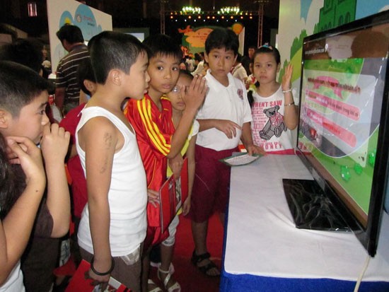 Cấp tiểu học sôi nổi tìm hiểu ATGT cấp quốc gia Cấp tiểu học sôi nổi tìm hiểu ATGT cấp quốc gia