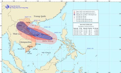 Bão Sơn Tinh tiến thẳng vào miền Trung Bão Sơn Tinh tiến thẳng vào miền Trung