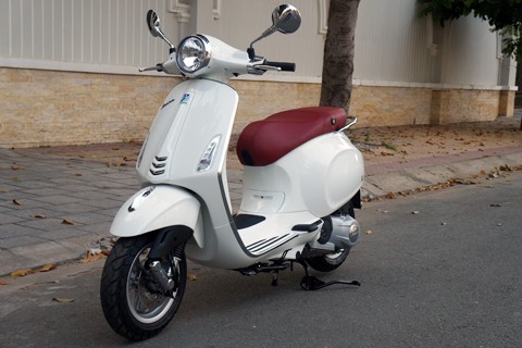 Cận cảnh xe mới thay thế Vespa LX Cận cảnh xe mới thay thế Vespa LX