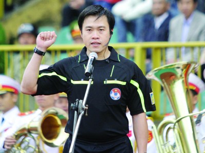'Bệnh' của trọng tài thời nào cũng có 'Bệnh' của trọng tài thời nào cũng có