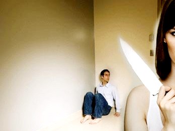 Phó bí thư Đảng ủy xã bị 'bồ nhí' xẻo tai Phó bí thư Đảng ủy xã bị 'bồ nhí' xẻo tai