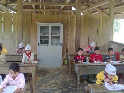 SVTN ĐH Lao động - Xã hội cùng nhau sẻ chia SVTN ĐH Lao động - Xã hội cùng nhau sẻ chia
