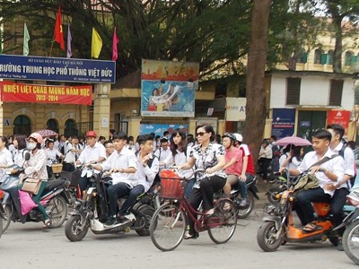 CSGT thiếu phương tiện xử lý xe đạp điện vi phạm? CSGT thiếu phương tiện xử lý xe đạp điện vi phạm?