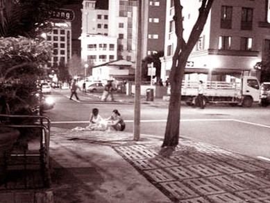 Những cô gái Việt ở Những cô gái Việt ở "phố đèn đỏ" Singapore