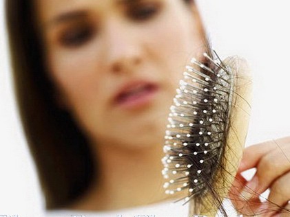 Cách nhận biết triệu chứng báo trước bị ung thư Cách nhận biết triệu chứng báo trước bị ung thư
