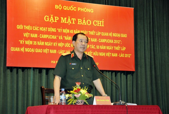Nhiều hoạt động kỷ niệm quan hệ Việt Nam-Lào, Việt Nam-Campuchia Nhiều hoạt động kỷ niệm quan hệ Việt Nam-Lào, Việt Nam-Campuchia